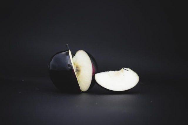 Сорт яблони Черный бриллиант: описание и фото, отзывы
