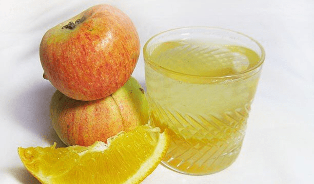 Сорт яблони Уралец: фото и описание